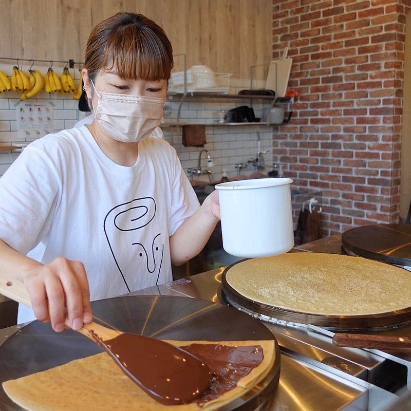 ホントノチョコカスタードバナナホイップ(ナカモトクレープ)