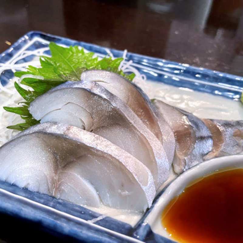 〆サバ(立ち飲み処 おおの屋)