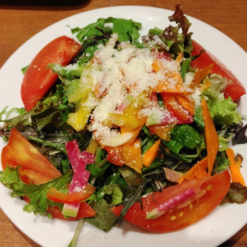 無農薬ハーブ野菜と旬菜のサラダ(トスカーナ鶴見シァル店 )