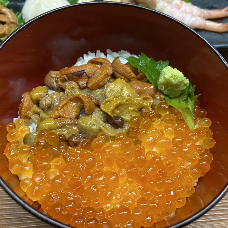 イクラ丼(北の板さん )