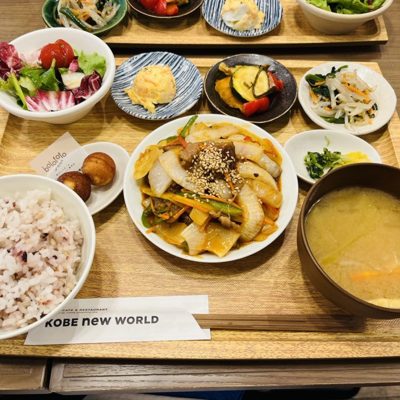 たっぷり淡路たまねぎのプルコギ(KOBE new WORLD)