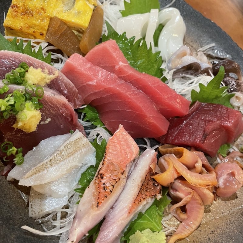 刺身盛り合わせ(幸まる)