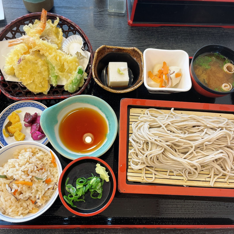(道の駅 いながわ そばの館 )