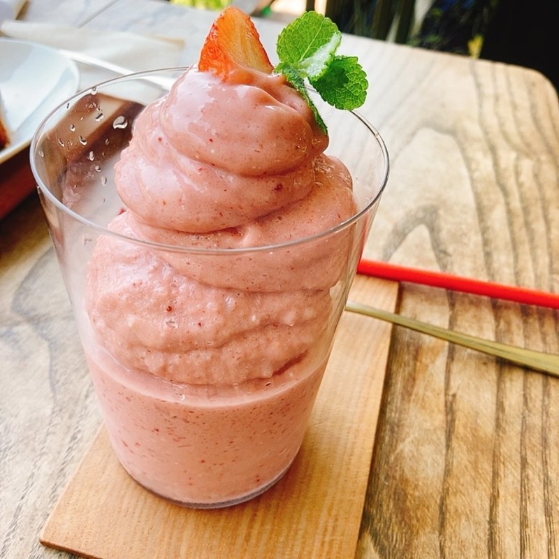 イチゴのスムージー(ドゥレウリ （Ｄｏ！Ｒｅｕｒｉ）)