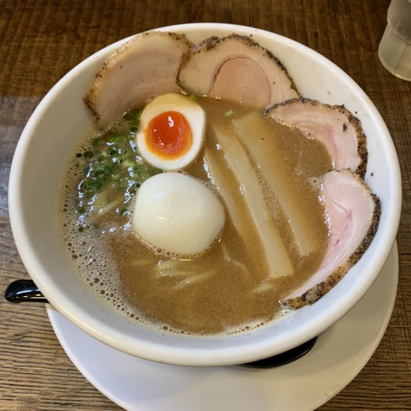 限定 旨出汁豚CHIKIラーメン(ラーメン家 みつ葉)