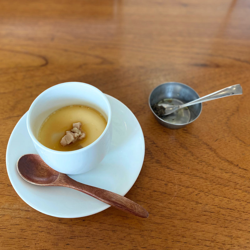 冬瓜と蒸し鶏の茶碗蒸し(レカマヤジフ)