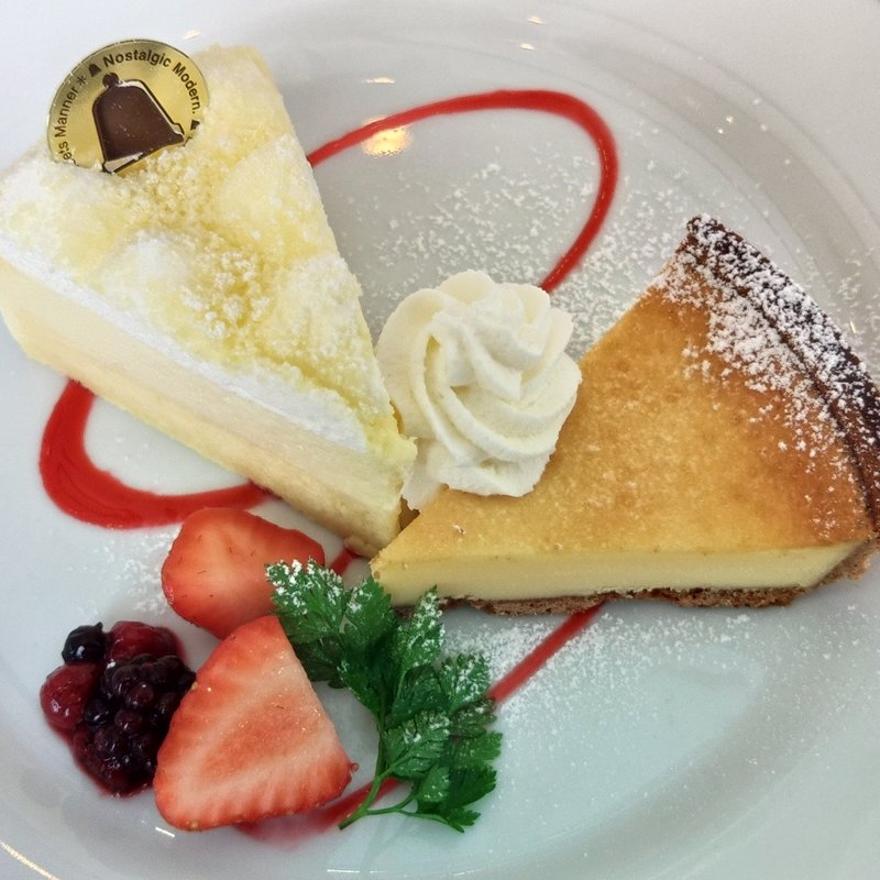 生ドゥーブルフロマージュ(小樽洋菓子舗ルタオ 本店 （LeTAO）)