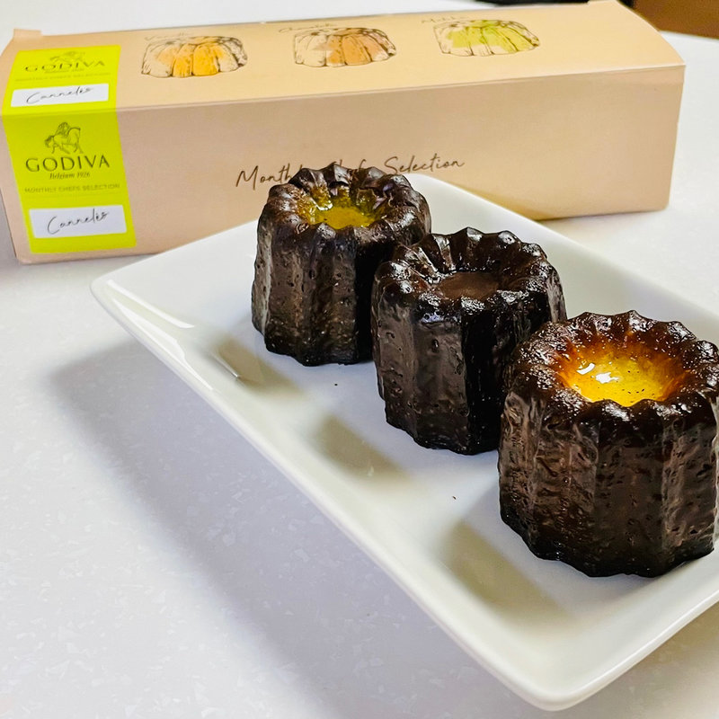 カヌレ(バニラ・チョコレート・抹茶)(ゴディバ 新宿駅西口店  （Godiva）)