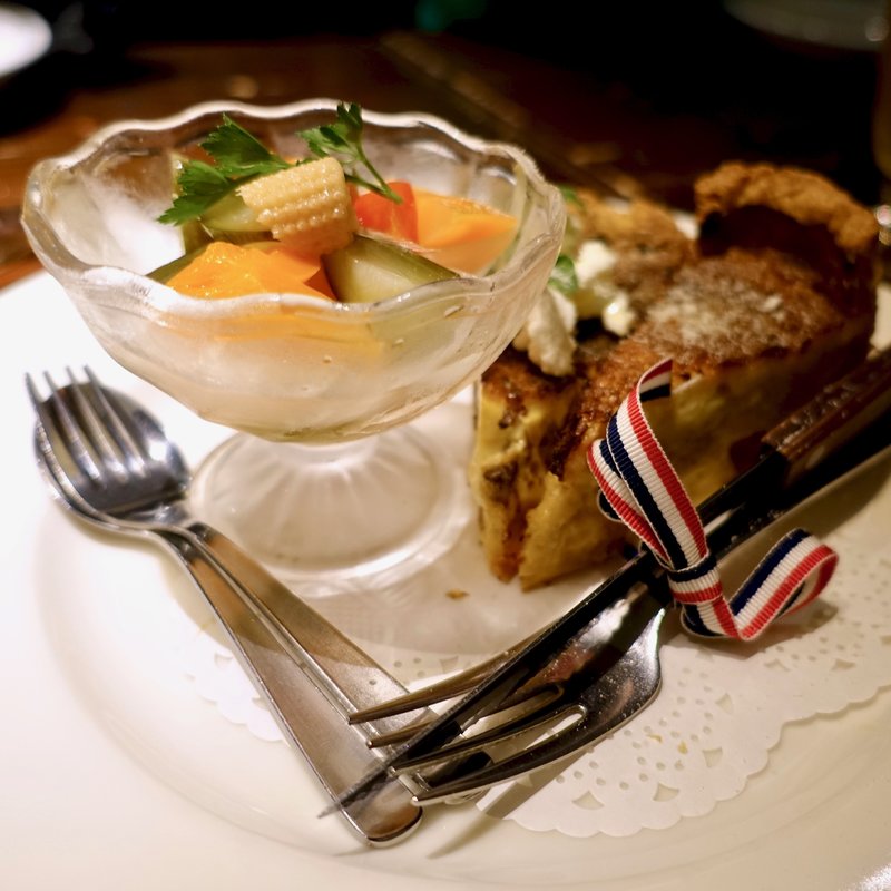 タルトキッシュ+ピクルス(イカリヤ プチ （Ikariya Petit）)