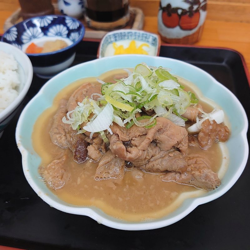 もつ煮＋ライス大(そば処 二城 )
