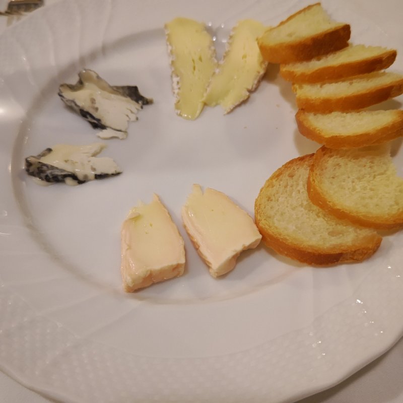 チーズ盛り合わせ(シェ・ソーマ 都立大学 )
