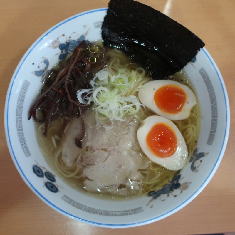 塩ラーメン(鶏こぼし)