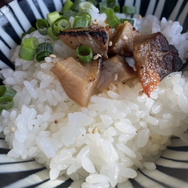 肉ご飯(らー麺 山さわ)