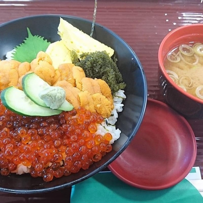 うにいくら丼(ふじ膳)