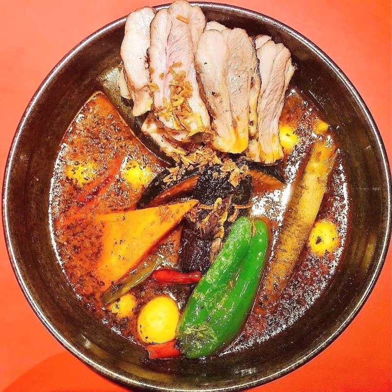 やわらか子羊のガーリック焼き(ピカンティ)