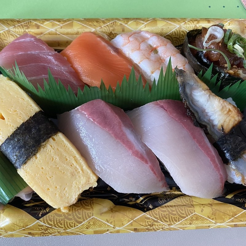 盛合せ8種(権太呂すし ＪＲ六甲道駅前店 )