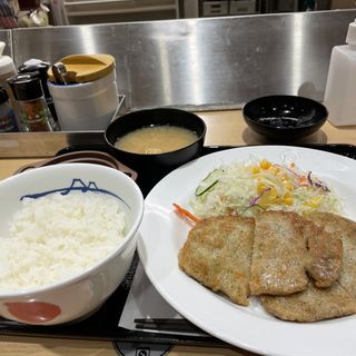 焼きかつ定食(松屋 神戸元町店 )