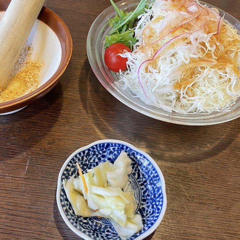 サラダ、漬物（ランチセット）(ローン )