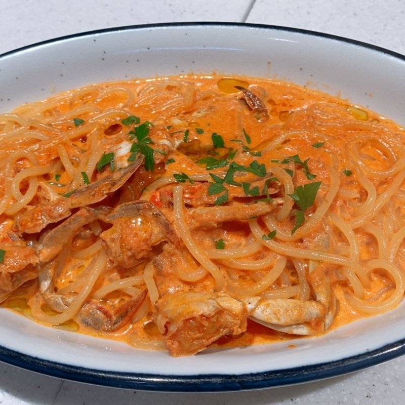 渡り蟹のトマトクリームパスタ(俺のイタリアン KABUKICHO )