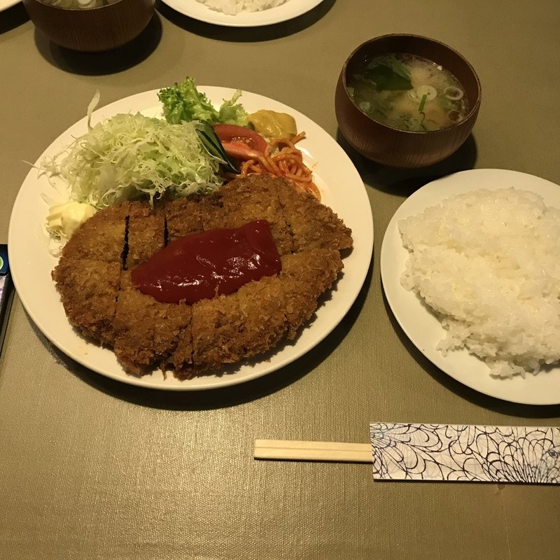 メンチカツ(ボリューム亭)