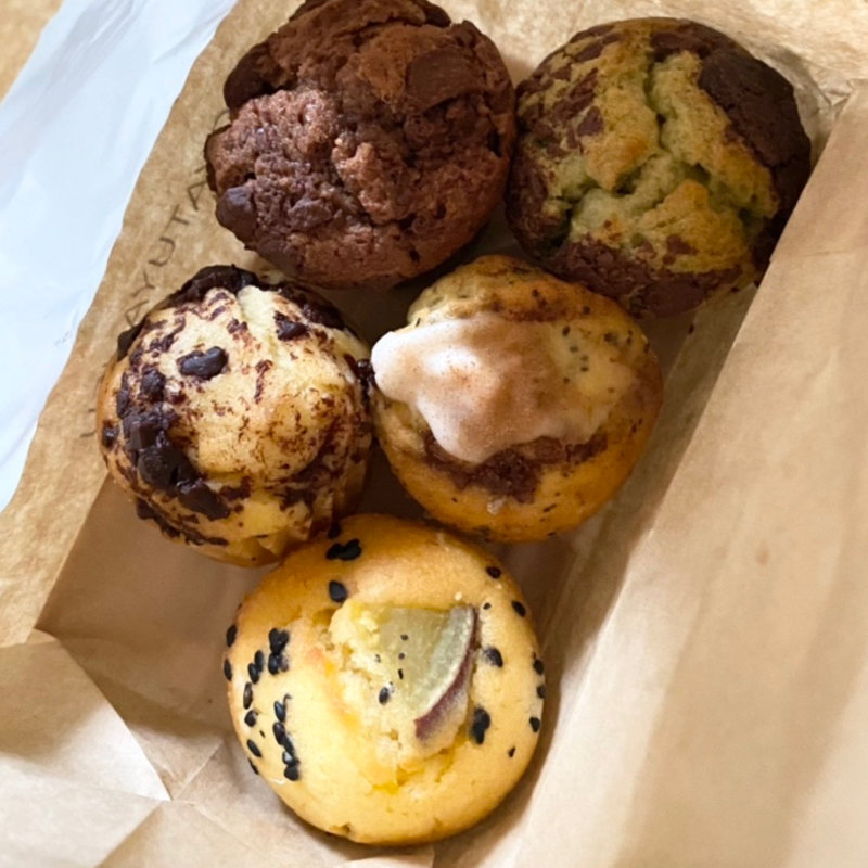 (オヤツヤイス LUCUA1100店)