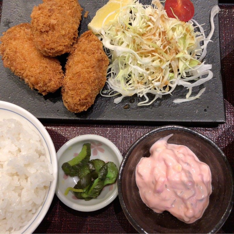 カキフライ定食(菜々や 二俣川ジョイナステラス店)