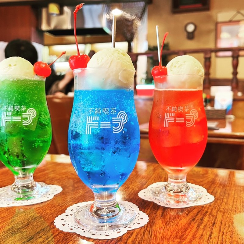 クリームソーダ(メロン)(不純喫茶ドープ)の口コミ一覧 | おいしい！が