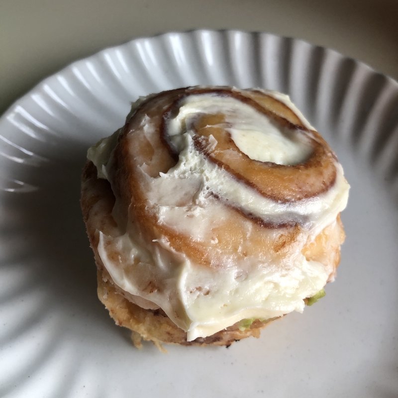 UZUオリジナルロール(シナモンロール専門店 代官山UZU)