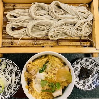 へぎそばランチセット（親子丼）(HEGISOBA & GALETTE ISSHIN.綱島店)