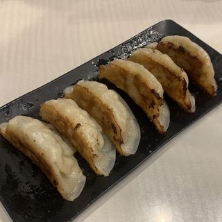焼き餃子 6個(中華食堂一番館 西武新宿駅前店)