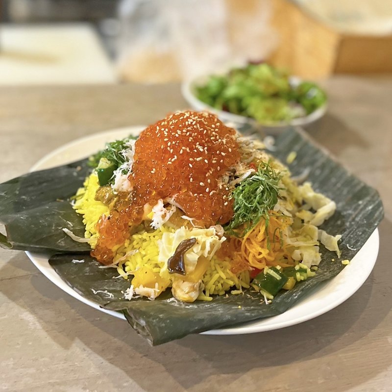 4周年特別メニュー 海宝ちらしカレー(TRUNK CAFE （トランク カフェ）)