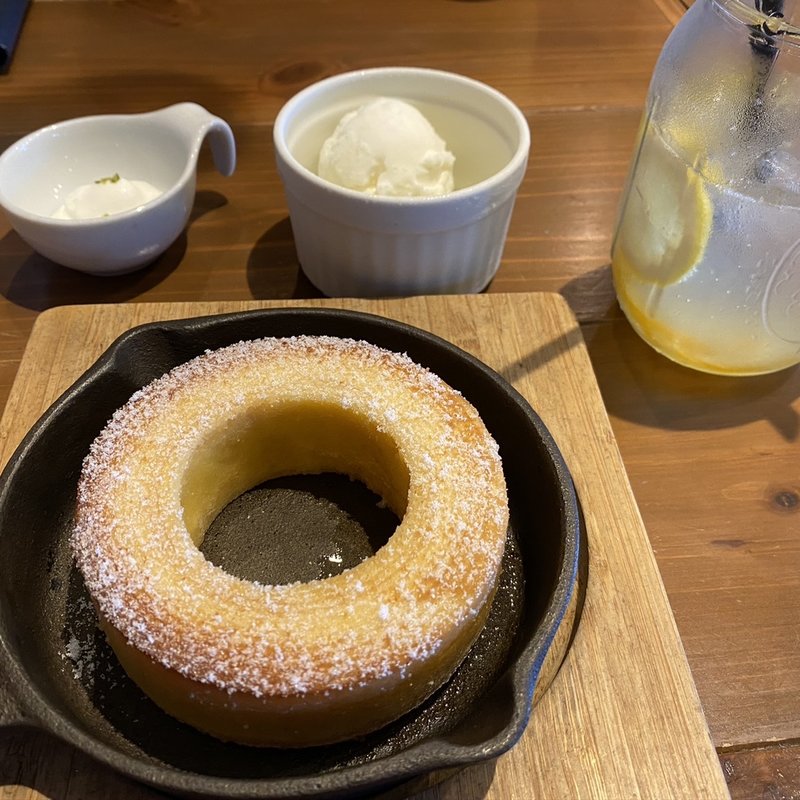 (バウムクーヘン専門店 cafe maaru)