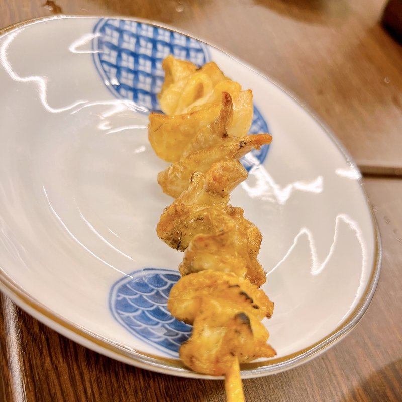 とり皮(串屋横丁 もつ焼きセンター 五反田東口店)