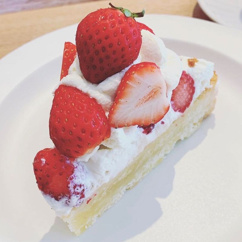 いちごのタルト(ソビノワ)