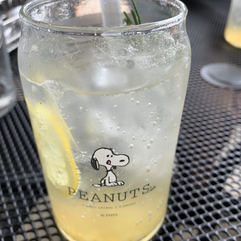 ルーシーのホームメイドレモネード(PEANUTS Cafe 大阪)