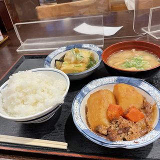 肉じゃが＆揚げ出し豆腐と茄子＆豚汁(ザめしや 神戸上沢通)