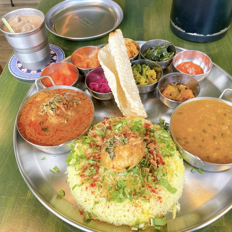 ダルバート チキンカレー(インド・ネパールカレーラム)