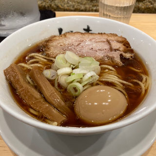 大阪市淀川区で食べられる醤油ラーメンランキング Sarah サラ