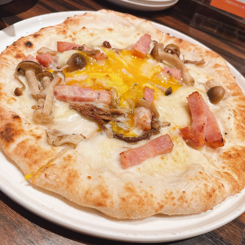 ピッツァランチ(イタリアン　クアトロ 烏丸店 （ITALIAN QUATRO）)