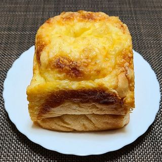 チーズマウンテン(石窯ぱん くりや)