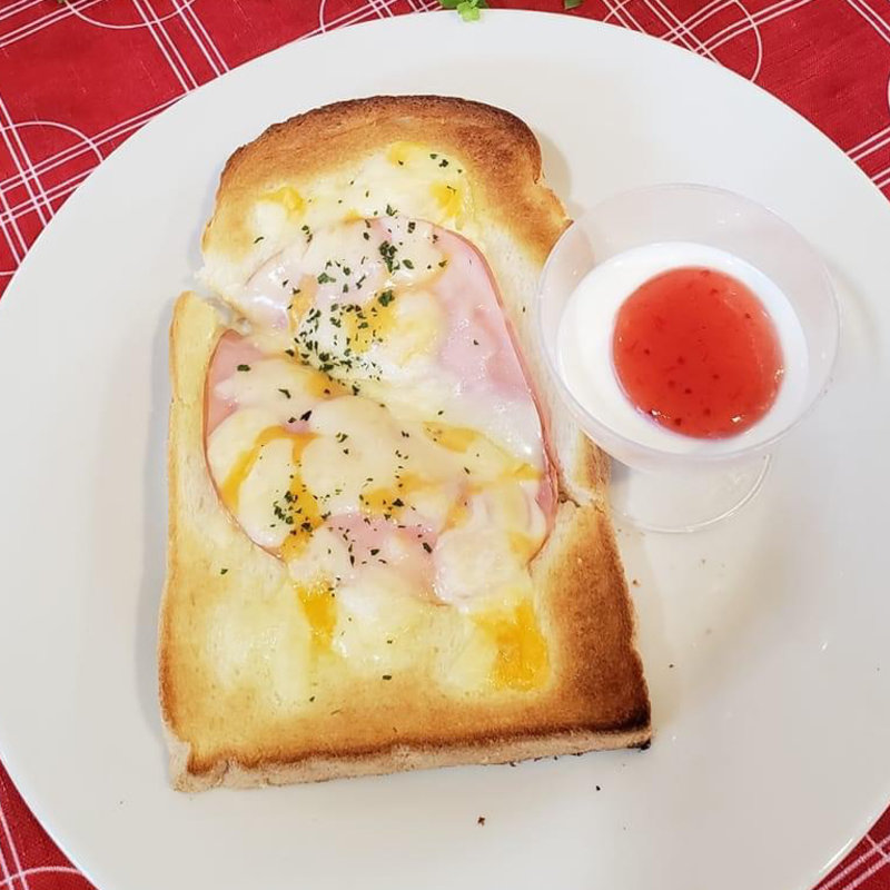 ハムチーズトースト(カフェ　ド・ルマン （cafe de LE MANS）)