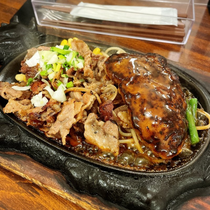 豚焼肉200g&ハンバーグ140g(ステーキのくいしんぼ 中目黒店 )