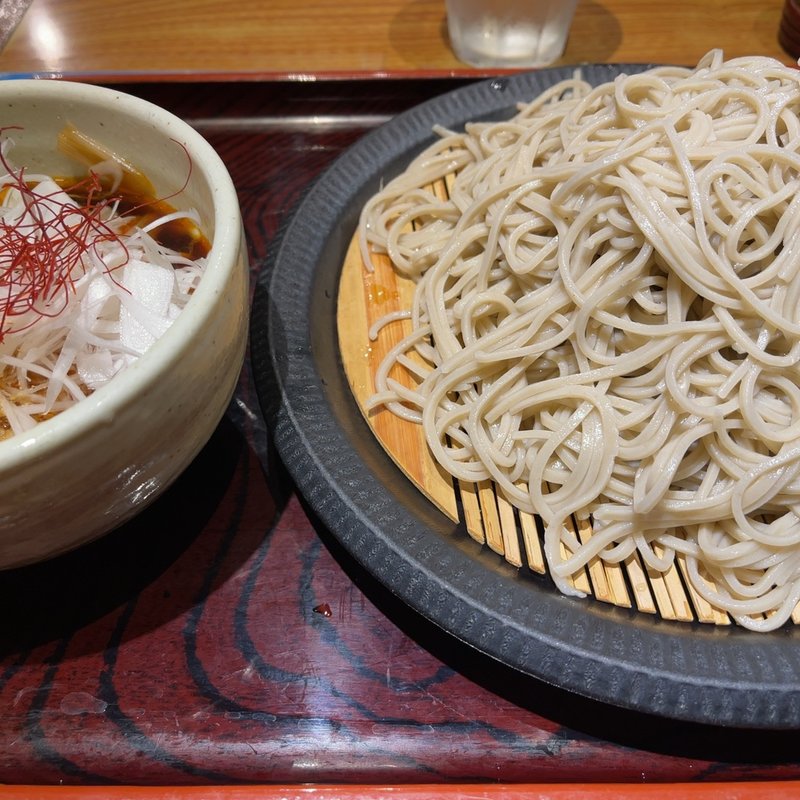 辛い肉せいろ　大盛り(太子堂富田屋)