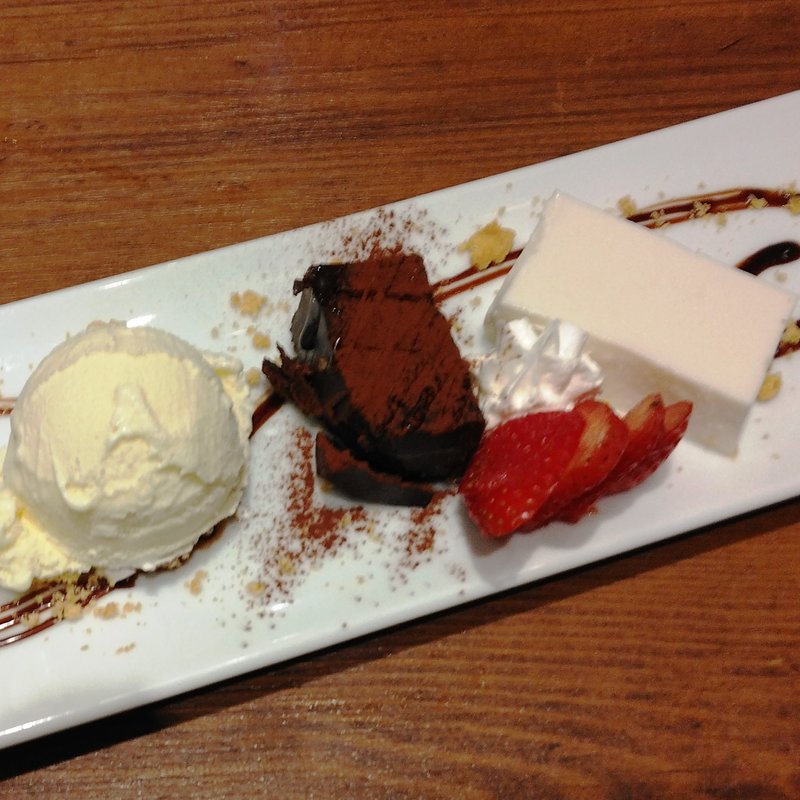 ドルチェ3種盛り合わせ(トスカーナ鶴見シァル店 )