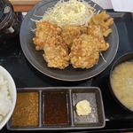 (からあげ とり多津 アゼリア店)