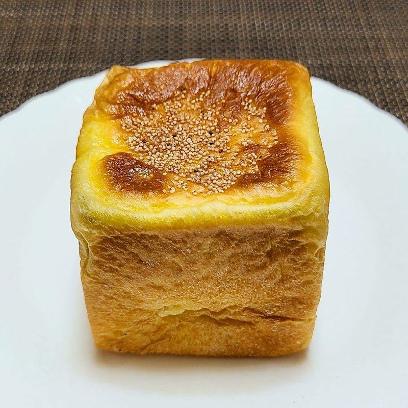 ～たまごを使わないパンシリーズ～くりやのあんぱん(石窯ぱん くりや)