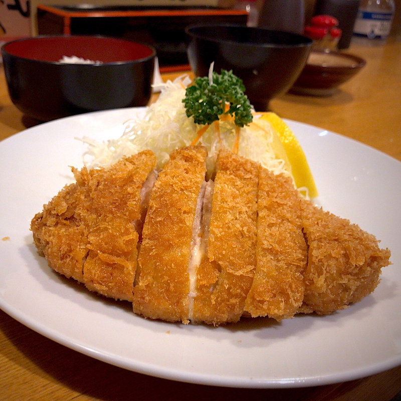 パワーとんかつ定食(とんかつ こがね)