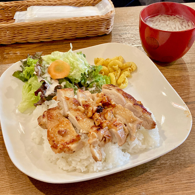 南の島のチキンオーバーライス(南の島のご馳走屋)