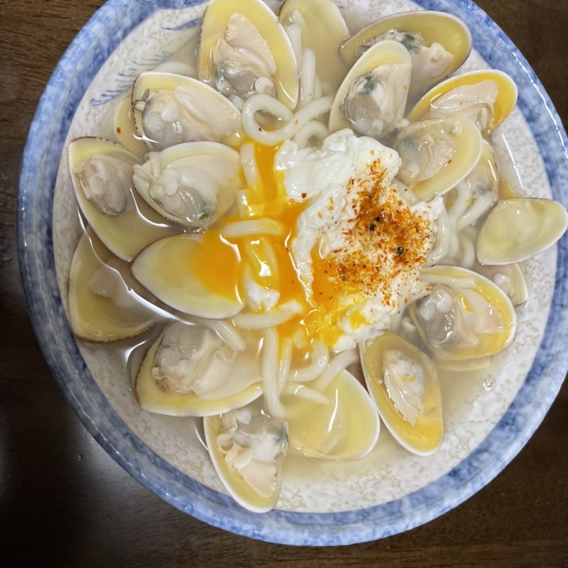 蛤と鰹出しの月見うどん❣️(ひみつ)