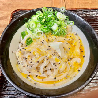 神保町駅周辺で食べられる人気釜玉うどんbest8 Sarah サラ